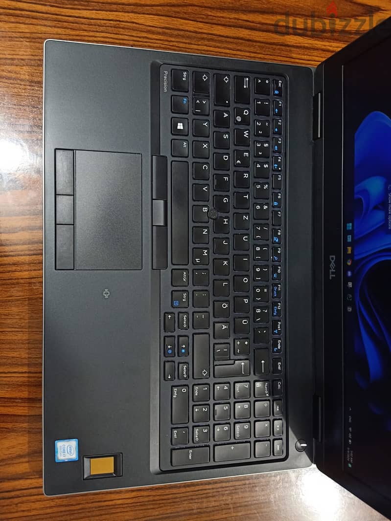 لابتوب Dell Precision 7530 باداء جبااار و بطاريه هيلثها 100 فالميه 3