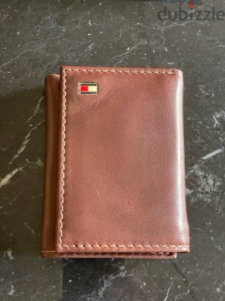 Tommy Hilfiger wallet for men 4