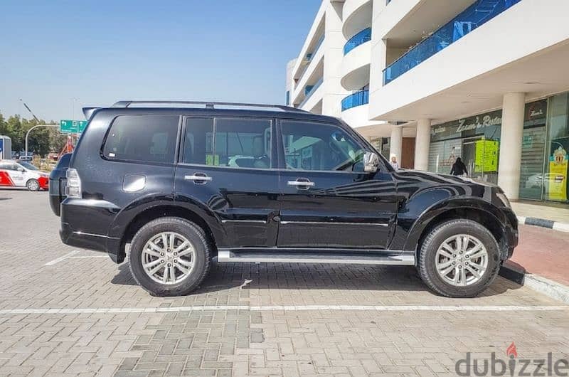 Mitsubishi Pajero 2022 ميتسوبيشي باجيرو ٢٠٢٢ 5