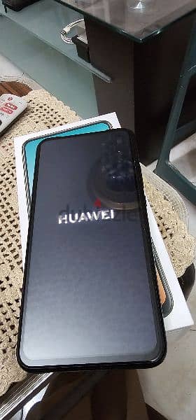 موبايل Huawei Y9 Prime كالجديد تماما معاه الكرتونة وكابل الشحن وسماعه 2