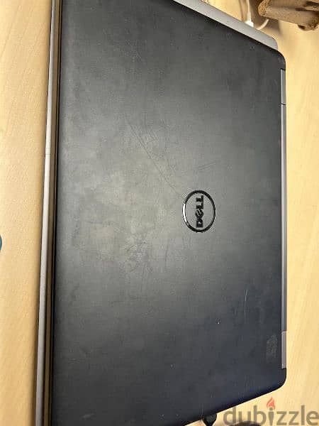 dell Latitude 2