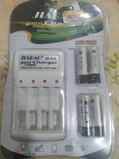 Jiabao Battery Charger With 4 AA Batteries شاحن بطاريات