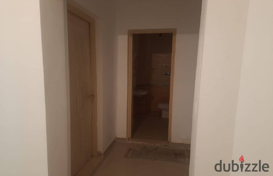 Apartment for rent in Madinaty, ground floor with garden, first residence, area 245 m 4