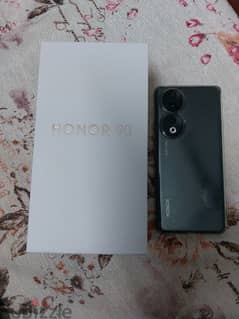 Honor 90