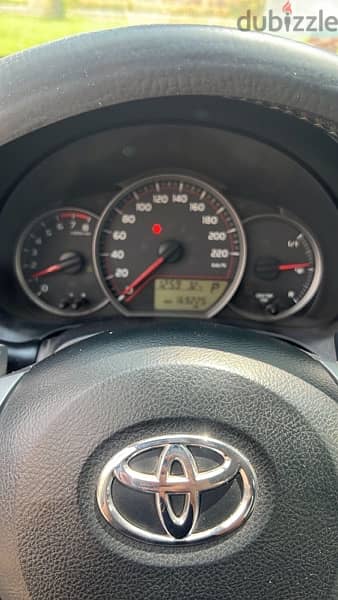 Toyota Yaris 2014 11