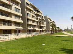 Apartment for sale is A very prime location with an area 185m at luxurious compound palm hills / New Cairo