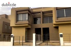 Twin house for sale , a prime view , with an area 385m , ready to move , in Palm hills new Cairo