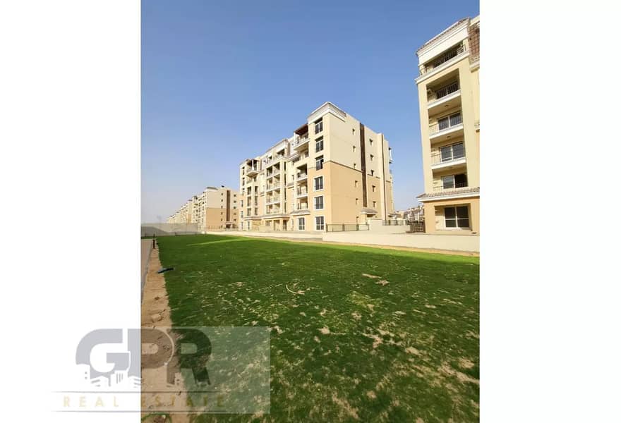 شقة برووف ( بنتهاوس ) على احلى فيوو للبيع في كمبوند سراي Sarai المستقبل القاهرة الجديدة Apartment with roof ( penthouse ) for sale in Sarai New Cairo 5