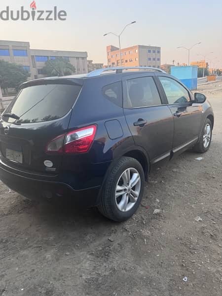 Nissan Qashqai 2012 3