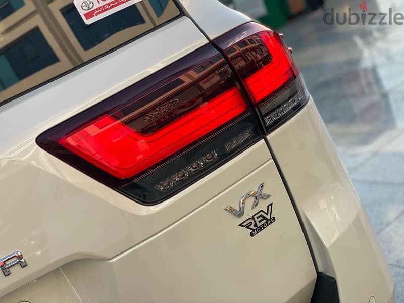 Brand New Toyota Land Cruiser VX 2022 زيرو بضمان الوكيل 9