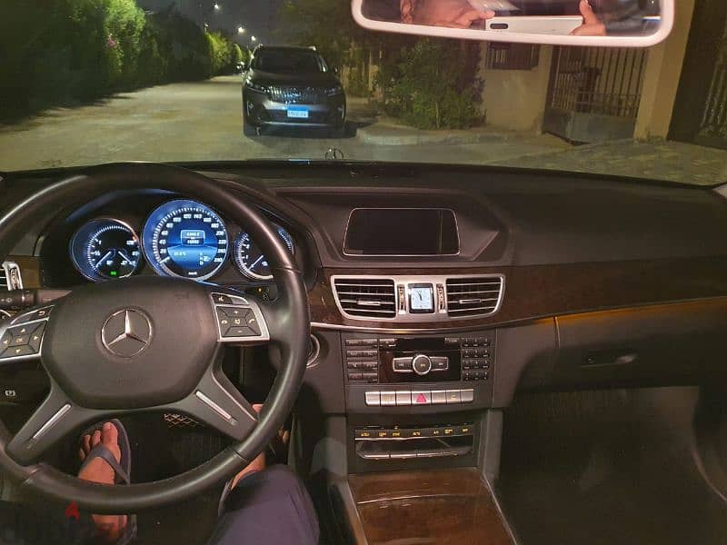 Mercedes E200 2014 as new 3