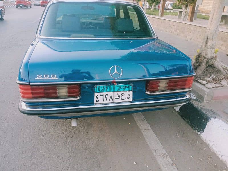 مرسيدس بنز 200 1981 12