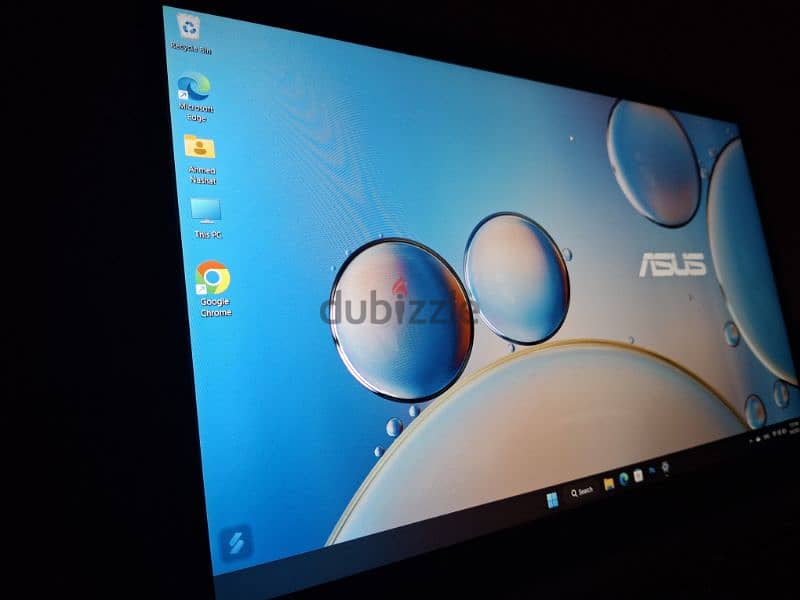 لابتوب asus بحالة ممتازة 8