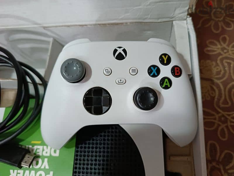 Xbox series s 4