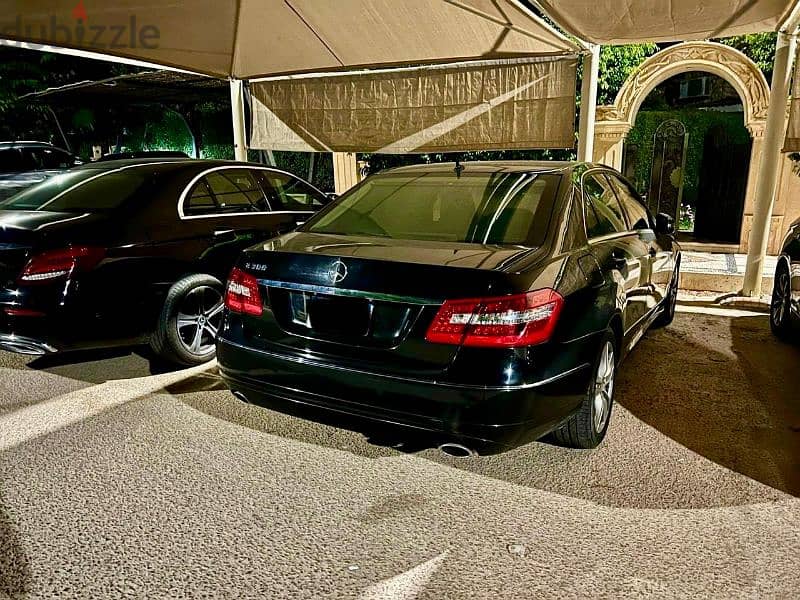 Mercedes-Benz E300 2010 3