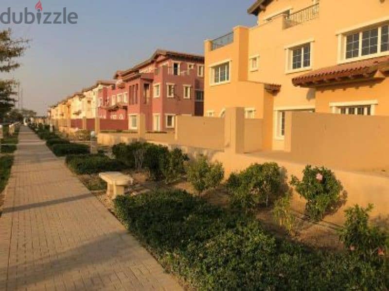 فيلا بافضل تجهيزات للبيع في هايد بارك Hyde Parkتشطيب مميز وسعر خيالي 9