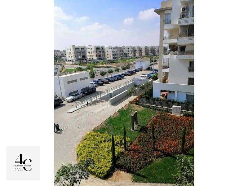 The Best Location Apartment 160m For Sale with Installments View Landscape ready to move In Hyde Park Fifth Settlement 5