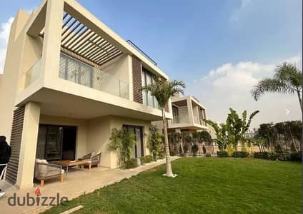 225 sqm finished villa with superluxe finishing for sale in the most prestigious residential compounds in Shorouk Sodic East - Sodic East