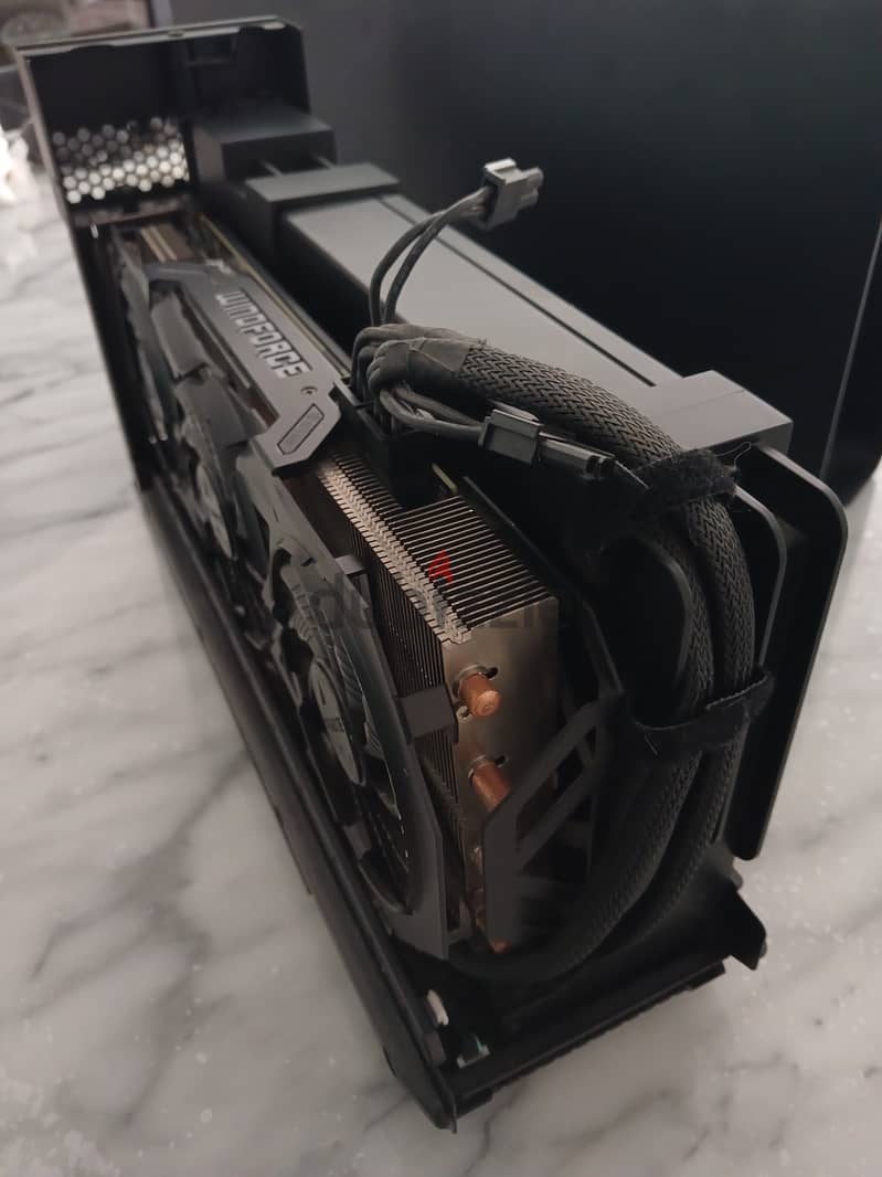 Razer Core V2 with GTX 960 Installed 3