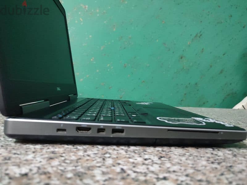 Laptop dell precision 7520 2