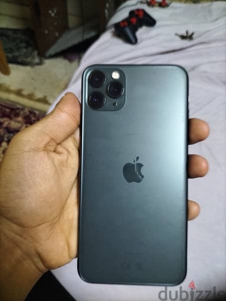 iPhone 11 Pro Max 1