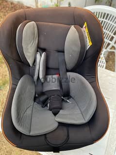 stroller and car seat