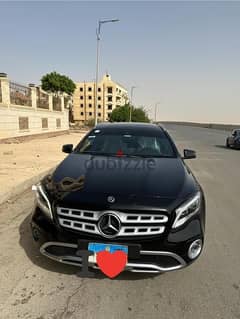 Mercedes-Benz GLA 200 2018