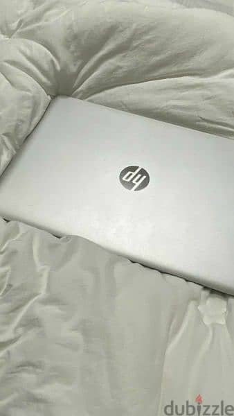 HP eliatbook 745 g4 0