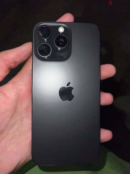 iPhone 15 pro max 0