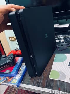 PS 4 Slim for sale 500 GB