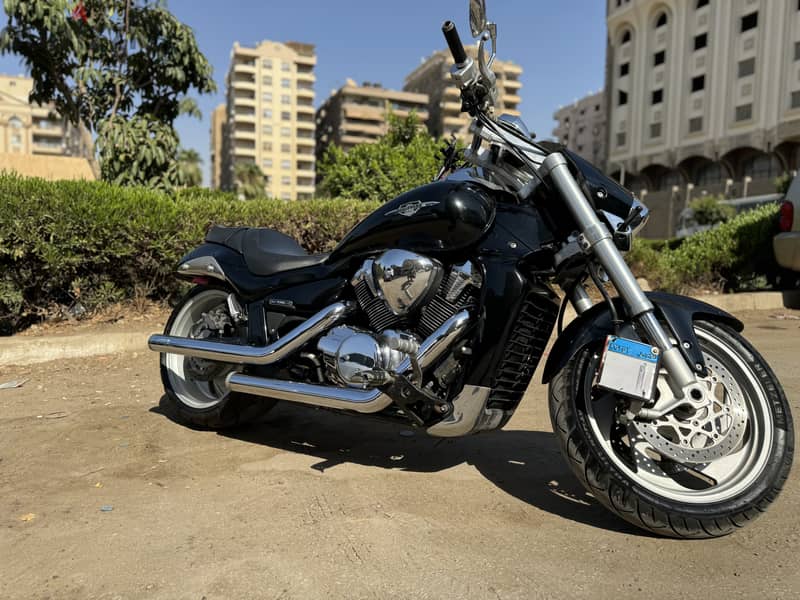 suzuki boulevard M109R سوزوكي بوليفارد 1800 حالة شاذة 2