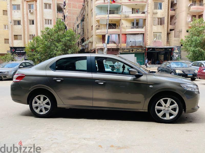 Peugeot 301 2016 Allure full option 5