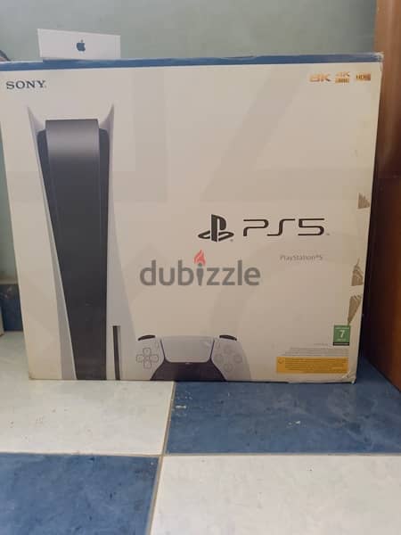 Playstation 5 used like new 0