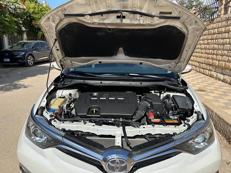 Toyota Auris 2016 3