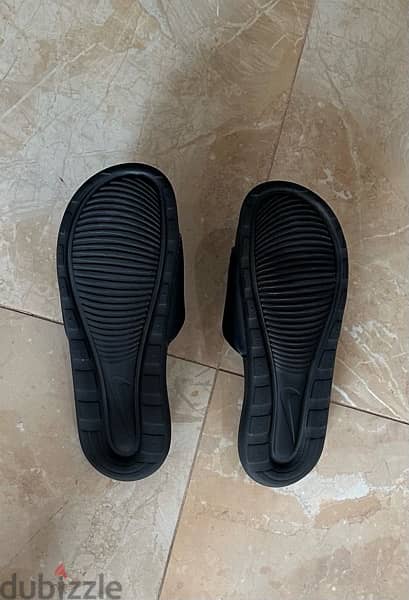 original nike men slipper “all black” 3