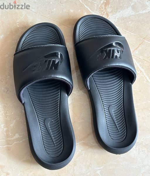 original nike men slipper “all black” 5