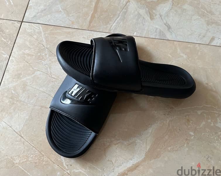 original nike men slipper “all black” 12