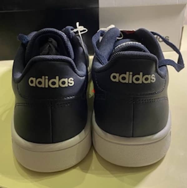 Adidas Grand Court Shoes 1