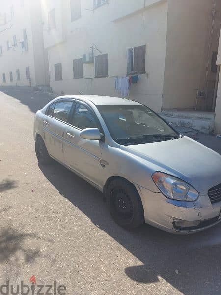 Hyundai Accent 2010 1