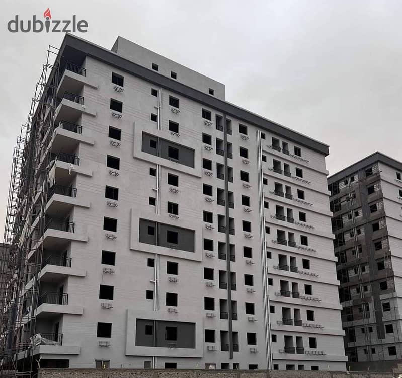 Apartment for sale on the ground floor and Garden in Zahraa Maadi, Divide into New Degla, next to Wadi Degla Club, in installments 3