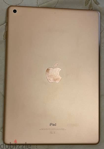 iPad 6th Generation 128 GB in a Very Good Condition 2