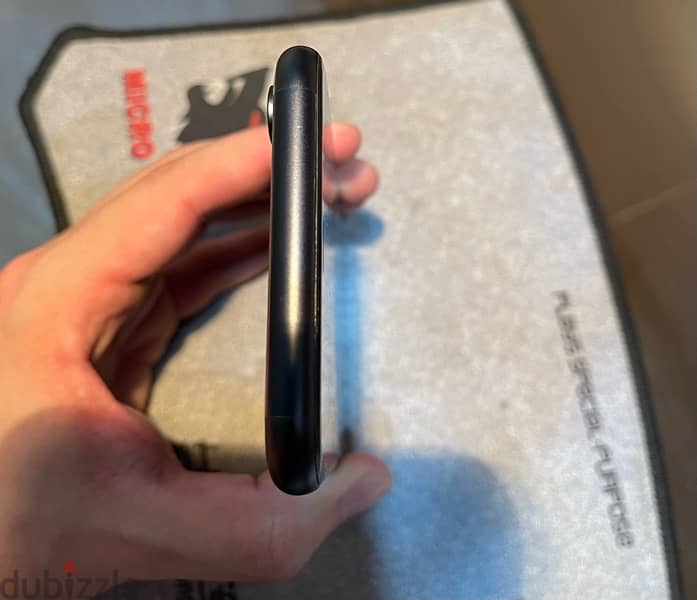 iphone xr 128 gb battery 80% 8