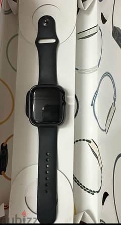 Apple Watch series 8 battery 100%