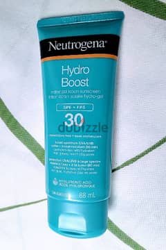 Neutrogena Hydro Boost Moisturizing Sunscreen Lotion, SPF 30, 88ml