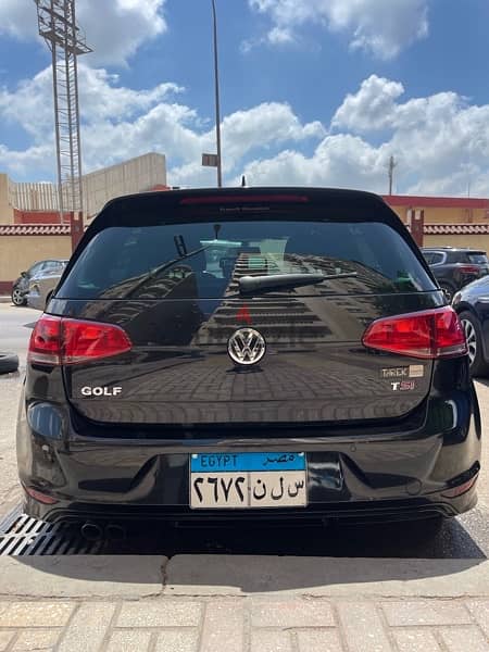 Volkswagen Golf 2017 1