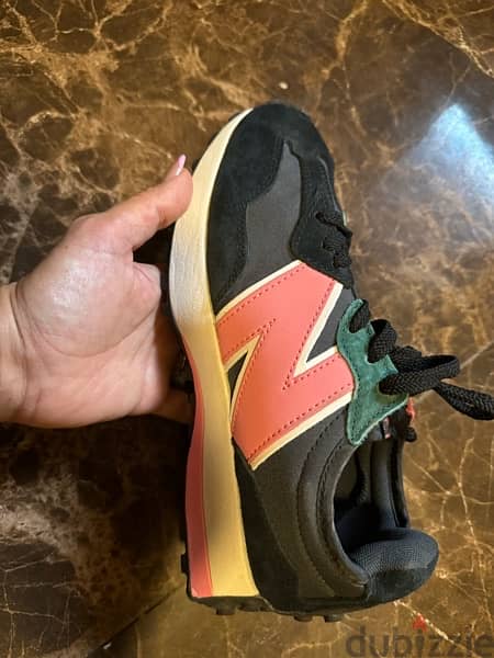 new balance mirror  new 1