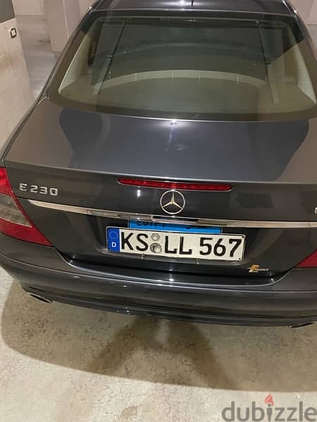 Mercedes-Benz E230 2008 10