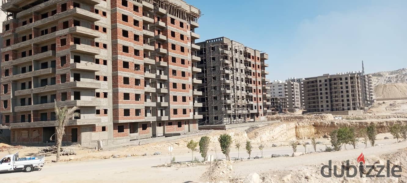 In installments, a shop for sale in Zahraa Maadi, in front of Wadi Degla Club, with a down payment starting from 10% 13