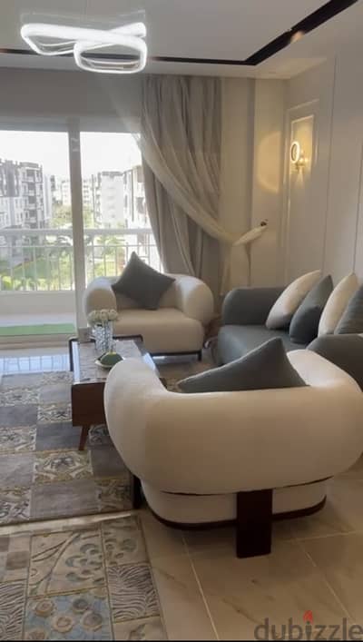 شقه ايجار116 مفروش فندقيه في مدينتيApartment 116 for rent in Madinaty