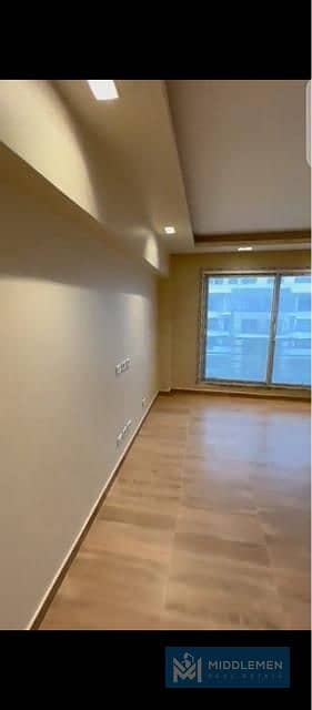 apartment for rent 205 m Fully finished with Kitchen & ACS , hyde park new cairo 1